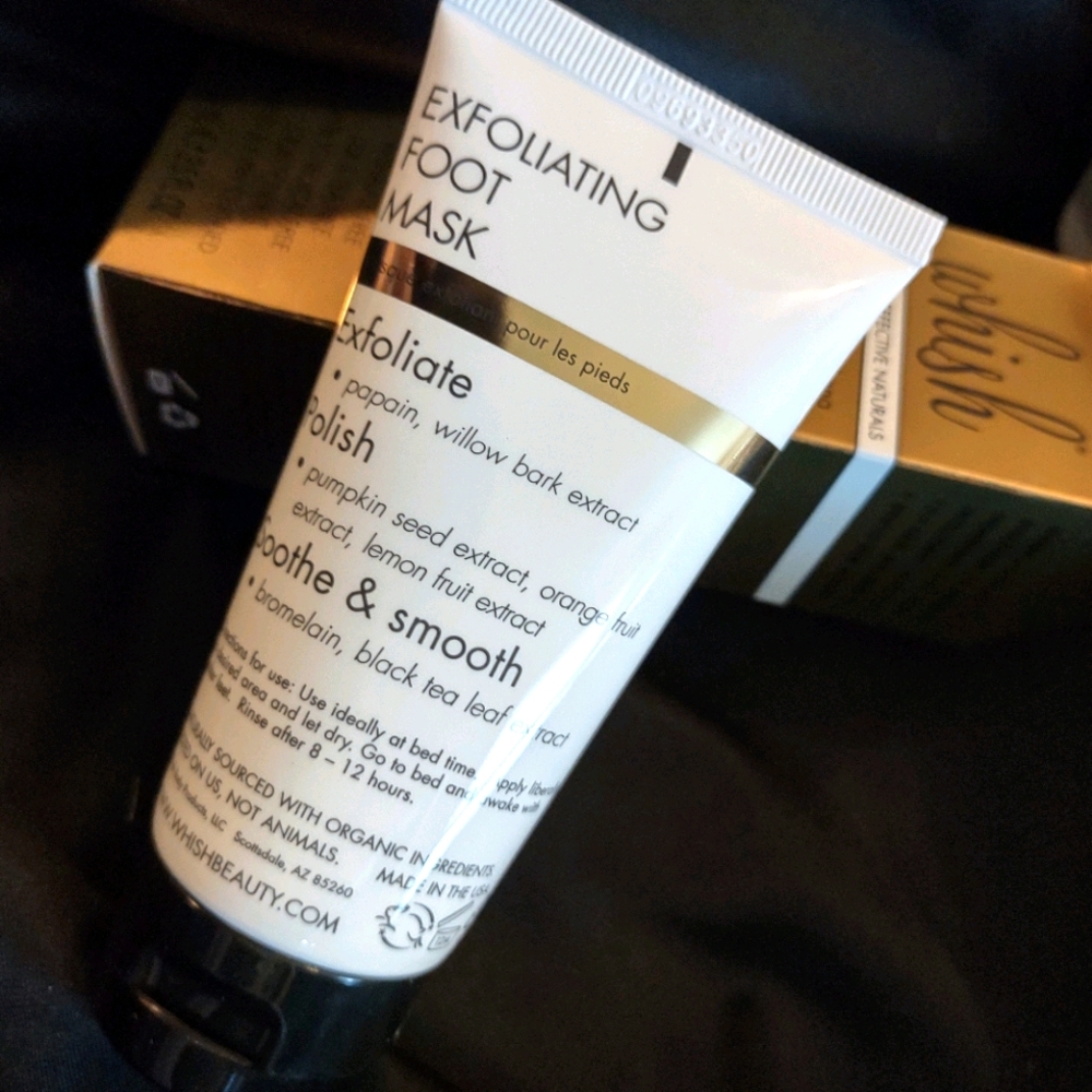 Whish exfoliating foot mask (New!)